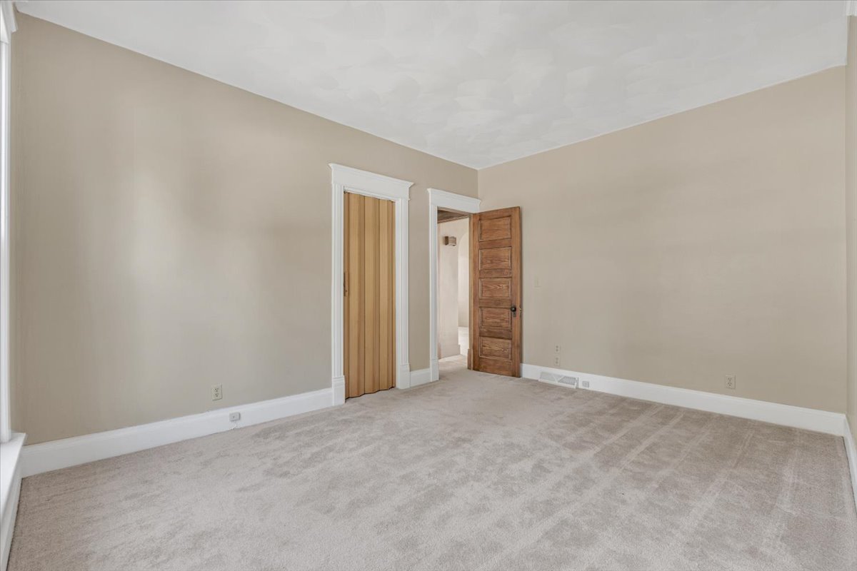 304 Walnut Street New Windsor, IL 61465 - Photo 32 of 44