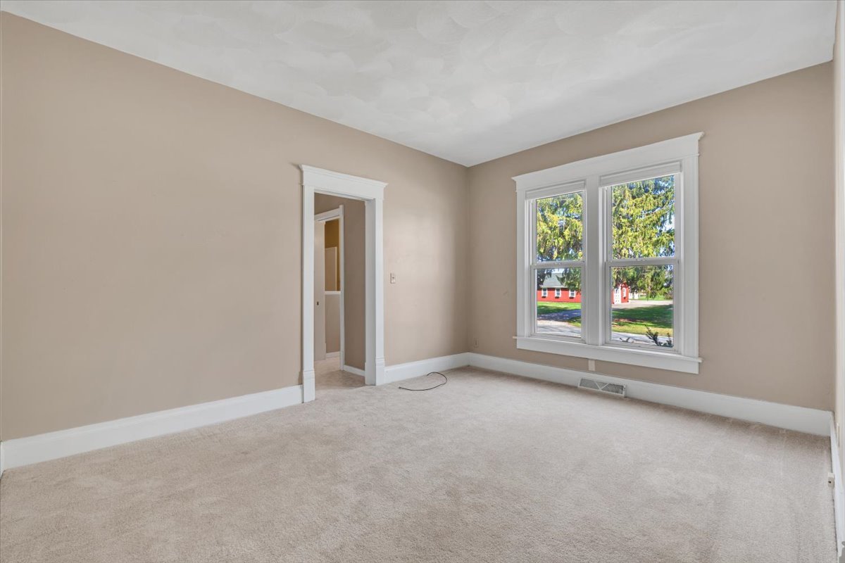 304 Walnut Street New Windsor, IL 61465 - Photo 33 of 44