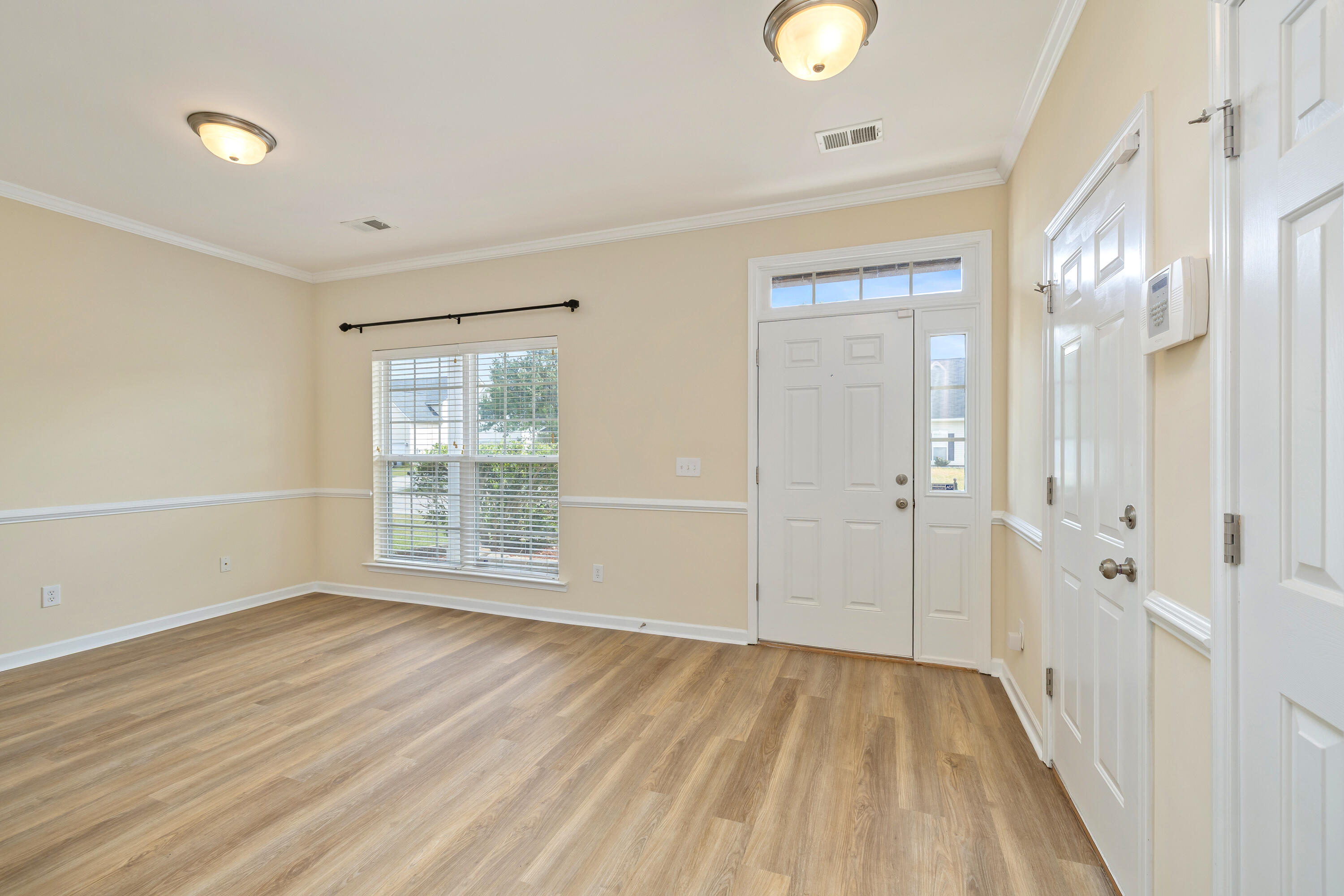 610 Batty Way Sumter, SC 29154 - Photo 3 of 35