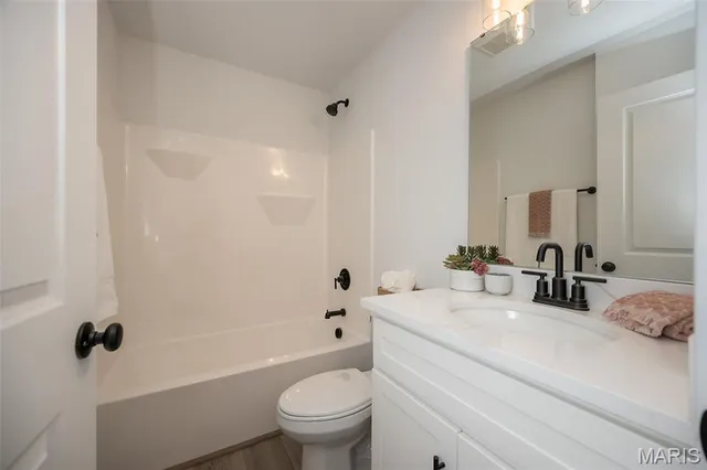 $399,900 | 175 Sydnorville Road, Troy, MO 63379