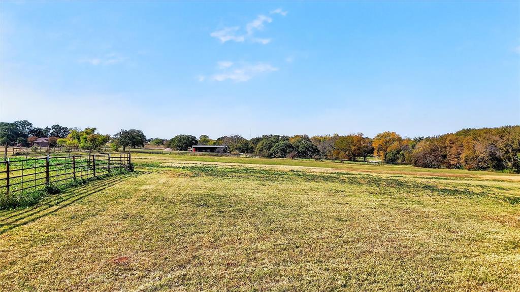 1937 Spring Hill Road Aubrey, TX 76227 - Photo 17 of 30