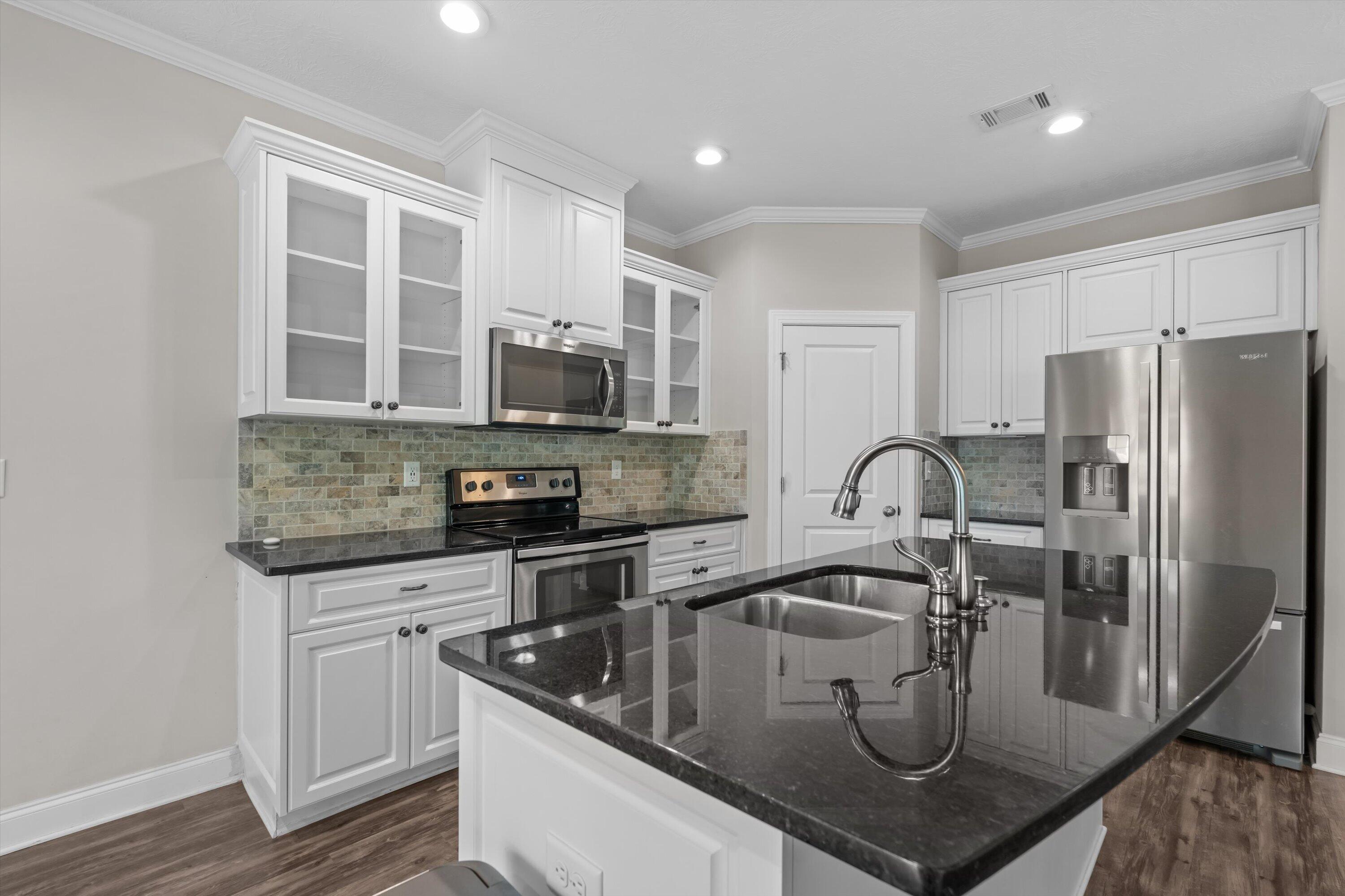 659 Aberdeen Circle Grovetown, GA 30813 - Photo 6 of 35 Kitchen