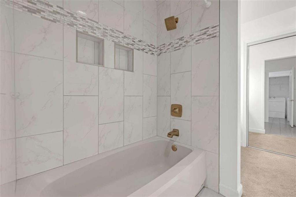 3475 Oak Valley Road Northeast, Unit 650 Atlanta, GA 30326 - Photo 18 of 21