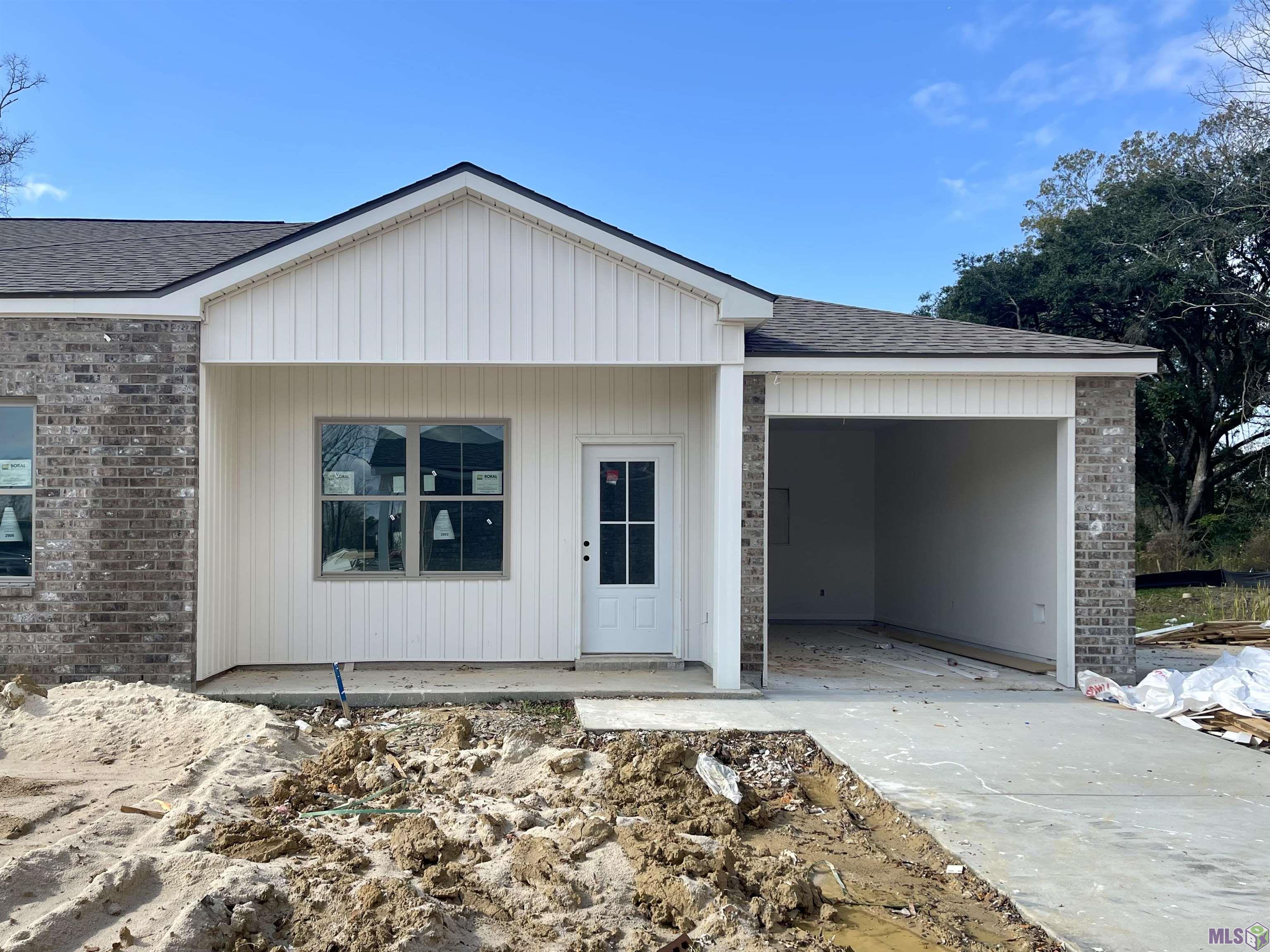2902 Niccoline Way Baton Rouge, LA 70816 - Photo 1 of 10 Gallery Image 1
