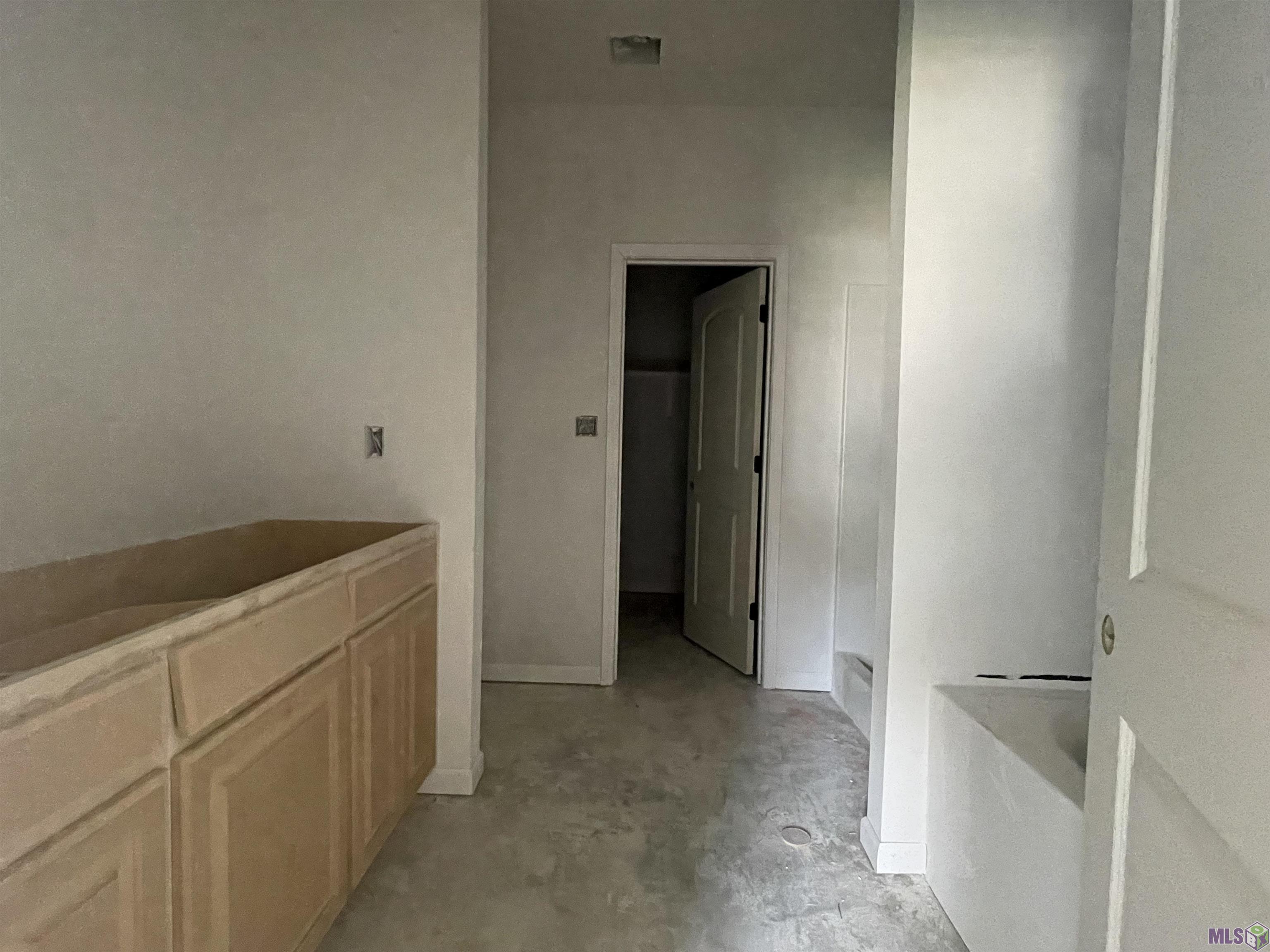 2902 Niccoline Way Baton Rouge, LA 70816 - Photo 5 of 10 Gallery Image 5
