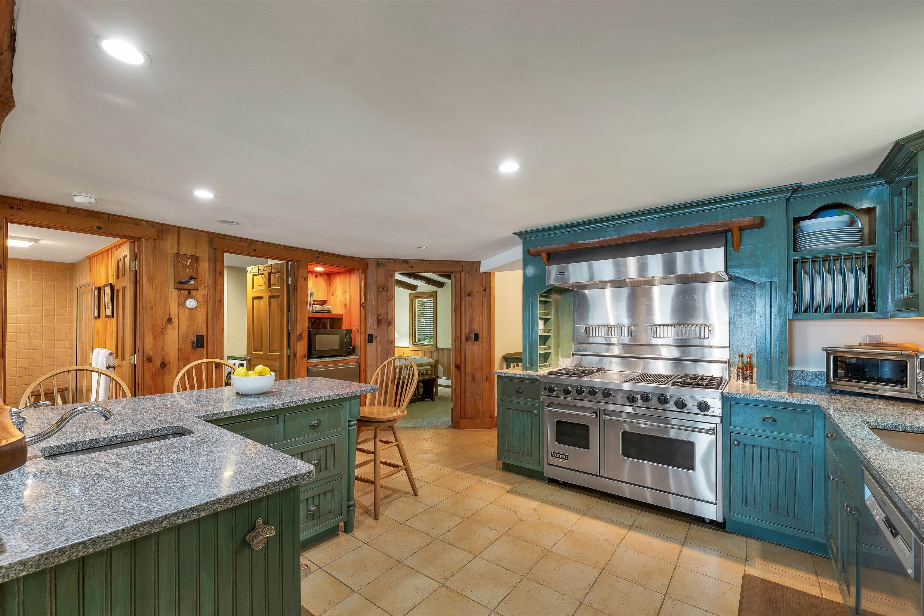 28 Veasey Shore Road Meredith, NH 03253 - Photo 21 of 60