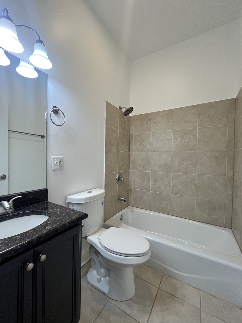 5172 South Michigan Avenue, Unit 2 Chicago, IL 60615 - Photo 21 of 34