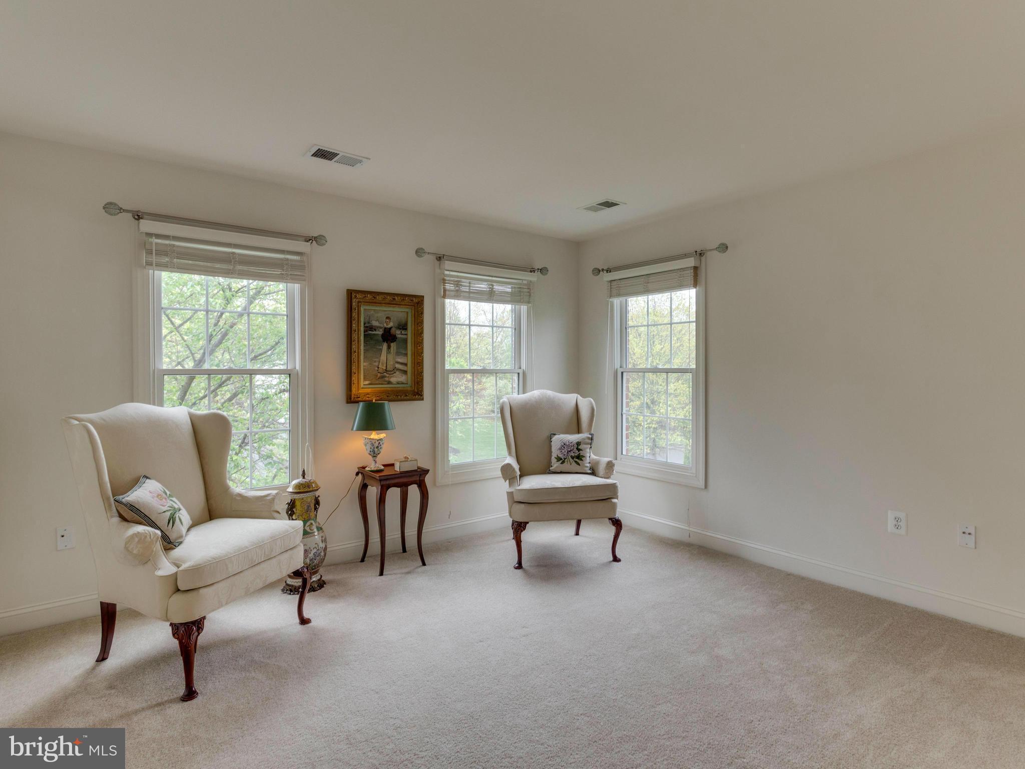 2777 Cody Road Vienna, VA 22181 - Photo 24 of 30 Bedroom #3 shares a large full bath w/Bedroom #4