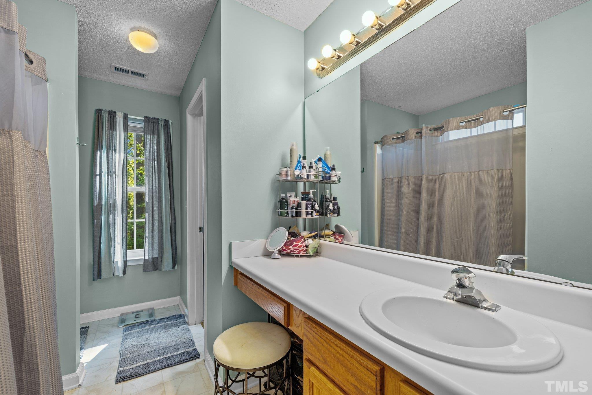 3828 Toyon Drive Raleigh, NC 27616 - Photo 11 of 19