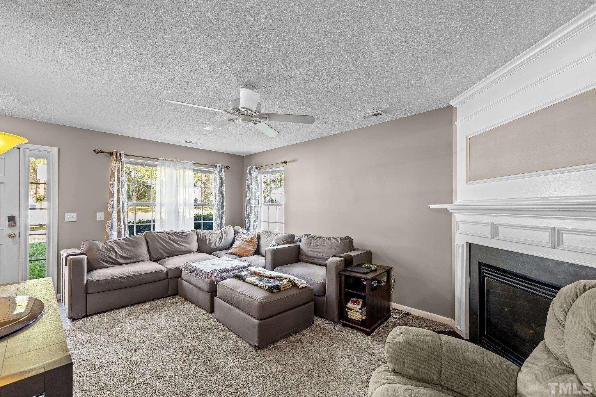 3828 Toyon Drive Raleigh, NC 27616 - Photo 4 of 19