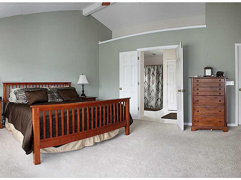 8327 Carloway Road Indianapolis, IN 46236 - Photo 12 of 23 Gallery Image 12