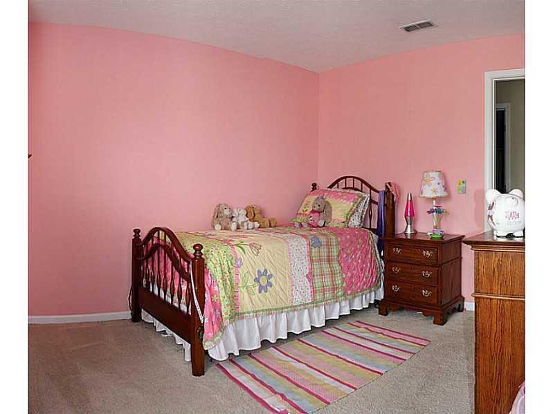 8327 Carloway Road Indianapolis, IN 46236 - Photo 16 of 23 Gallery Image 16