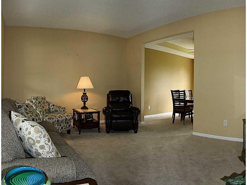 8327 Carloway Road Indianapolis, IN 46236 - Photo 3 of 23 Gallery Image 3