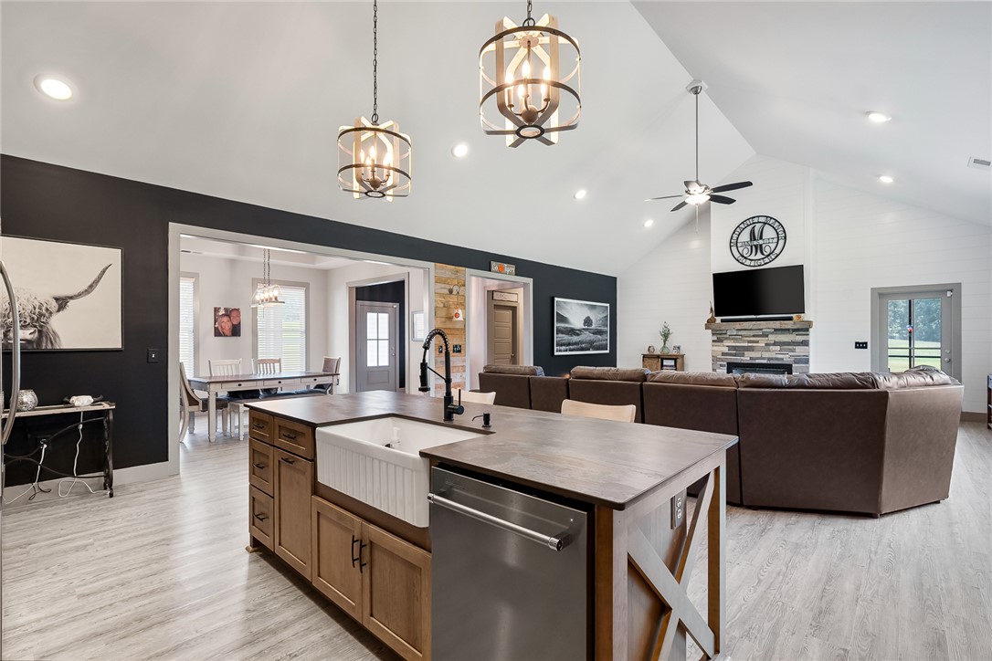 102 Stoneleigh Court Anderson, SC 29621 - Photo 20 of 46 Gallery Image 20
