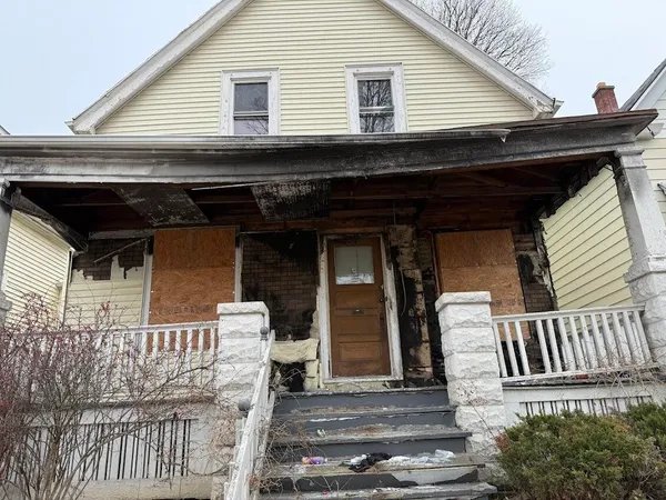$25,000 | 2922 North 17th Street, Milwaukee, WI 53206