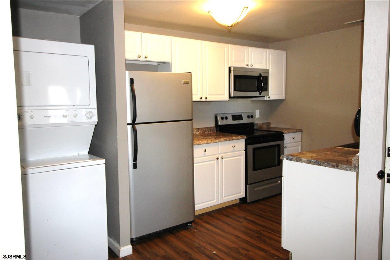238 Meadow Ridge Road, Unit 238 Galloway Township, NJ 08205 - Photo 4 of 23 Gallery Image 4