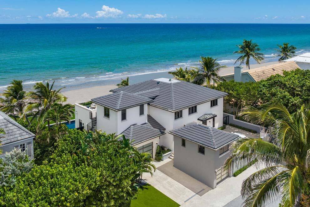 6029 Old Ocean Boulevard Ocean Ridge, FL 33435 - Photo 8 of 13 a view of a house with a ocean view