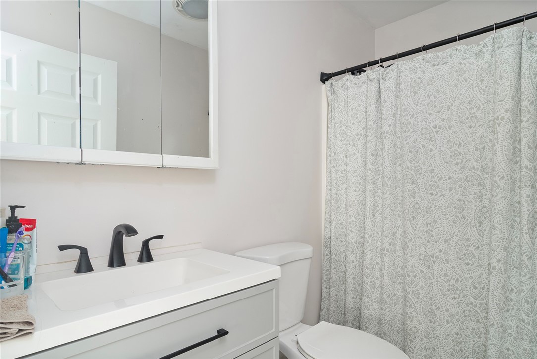 130 Collins Road Hopkinton, RI 02804 - Photo 20 of 38