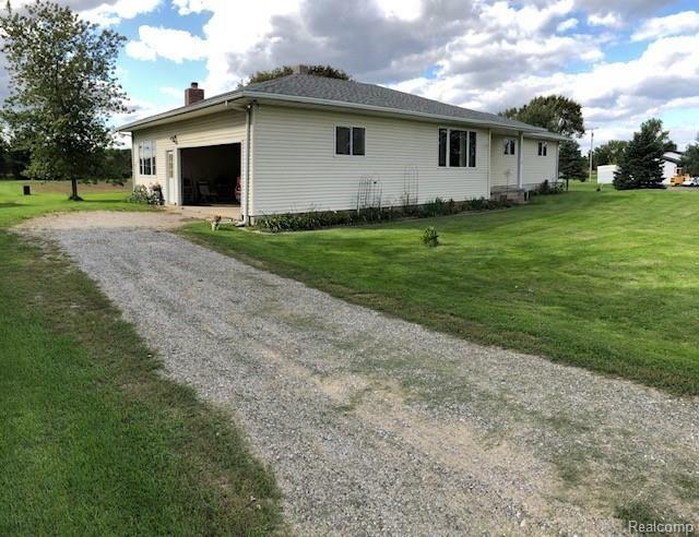 595 Berville Road Allenton, MI 48002 - Photo 2 of 28 595 Berville Garage3.jpg