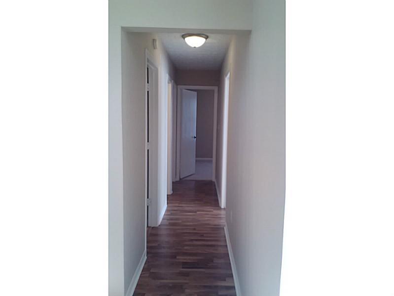 381 Longview Bend Brownsburg, IN 46112 - Photo 9 of 22