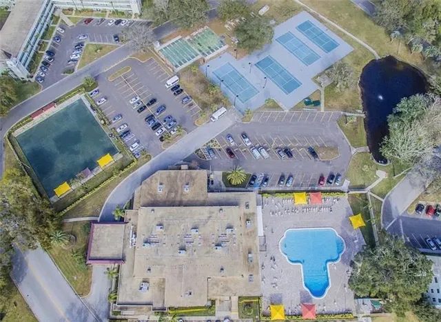 $1,600 | 2404 Florentine Way, Unit 32, Clearwater, FL 33763