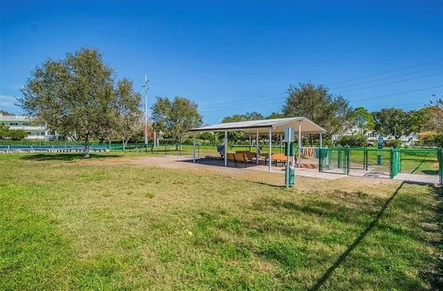 $1,600 | 2404 Florentine Way, Unit 32, Clearwater, FL 33763