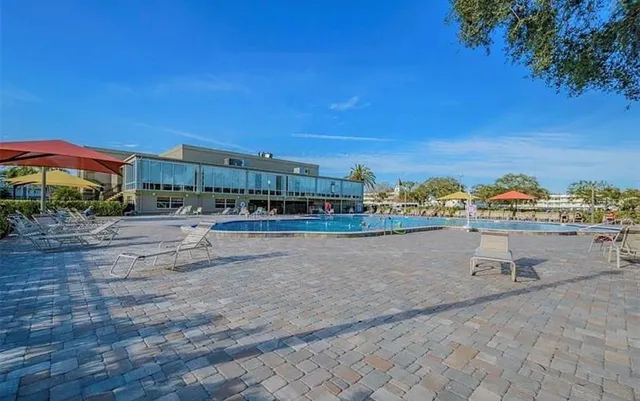 $1,600 | 2404 Florentine Way, Unit 32, Clearwater, FL 33763