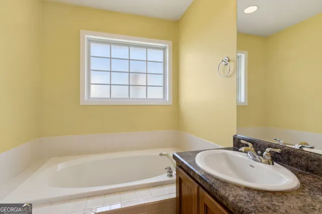 $265,000 | 77 Thoroughbred Road, Woodbine, GA 31569