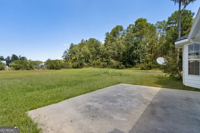 $265,000 | 77 Thoroughbred Road, Woodbine, GA 31569