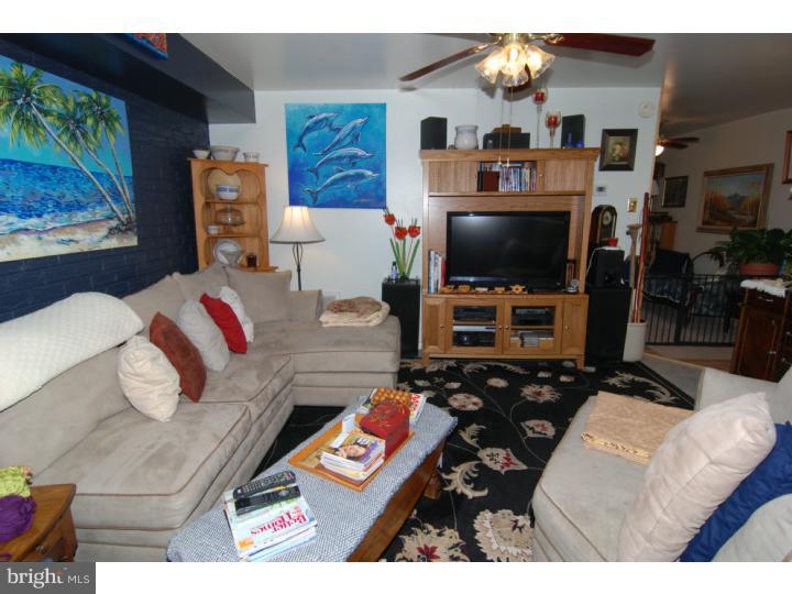 824 Rabbit Lane Reading, PA 19606 - Photo 7 of 25 Gallery Image 7