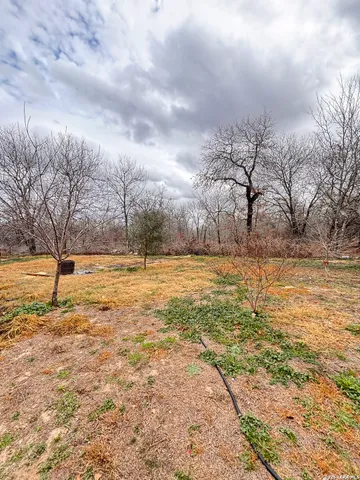 $210,000 | 23038 Grand Spg Drive, Elmendorf, TX 78112