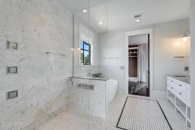 $1,500,000 | 158 Lake Merial Boulevard, Panama City, FL 32409