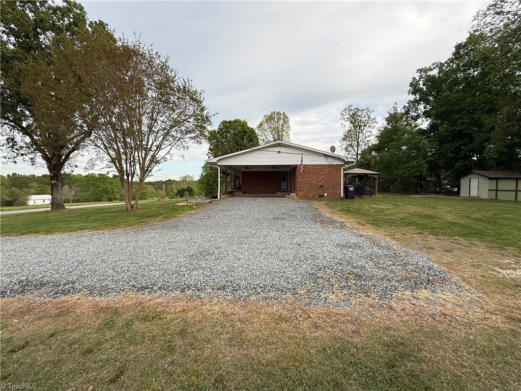 136 Fuller Mill Road South Trinity, NC 27370 - Photo 35 of 40