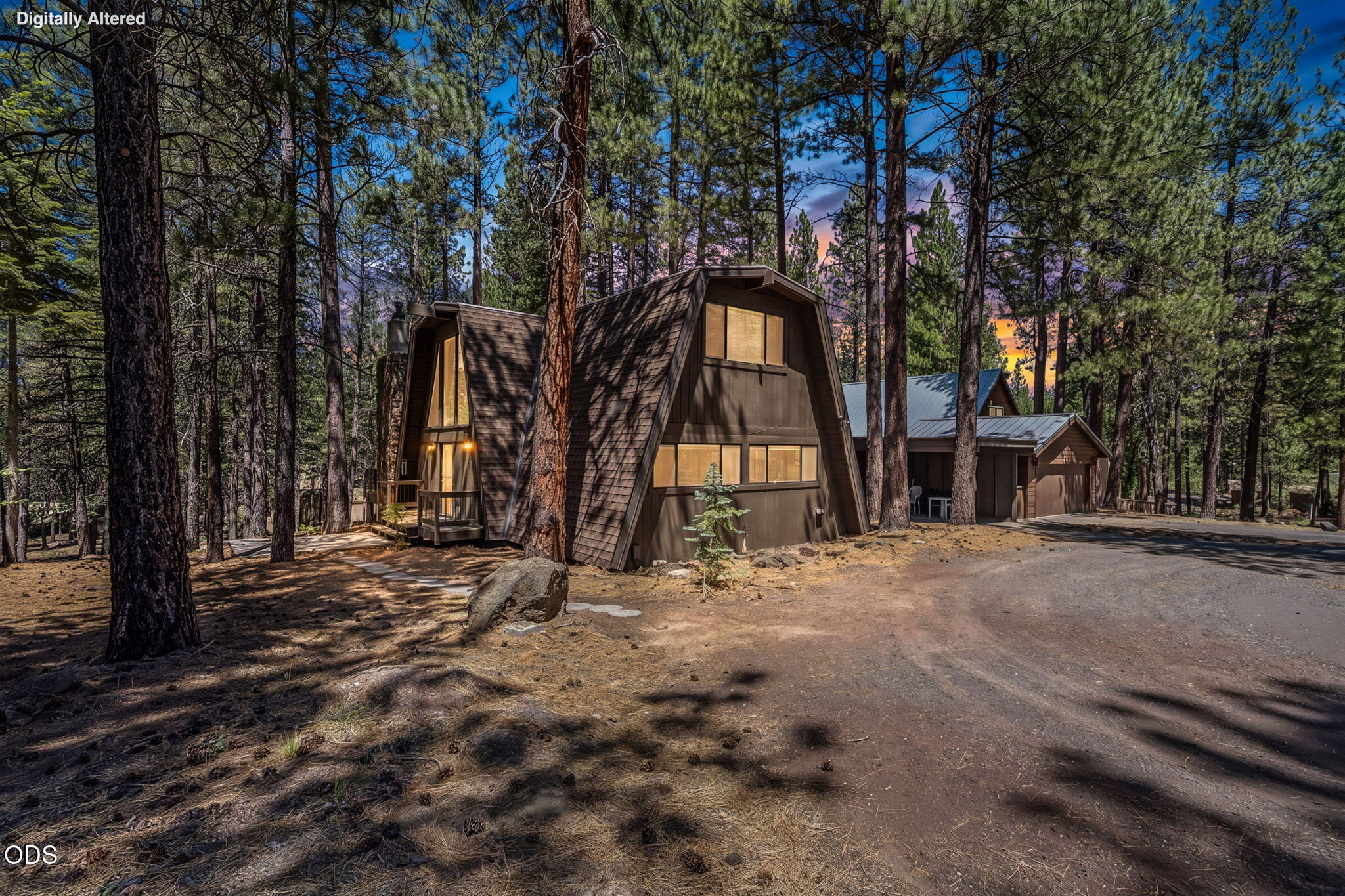57165 Mink Lane Sunriver, OR 97707 - Photo 2 of 39