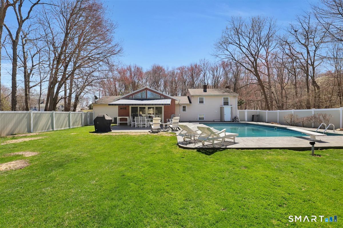 976 Old Rock Hill Road Wallingford, CT 06492 - Photo 38 of 40