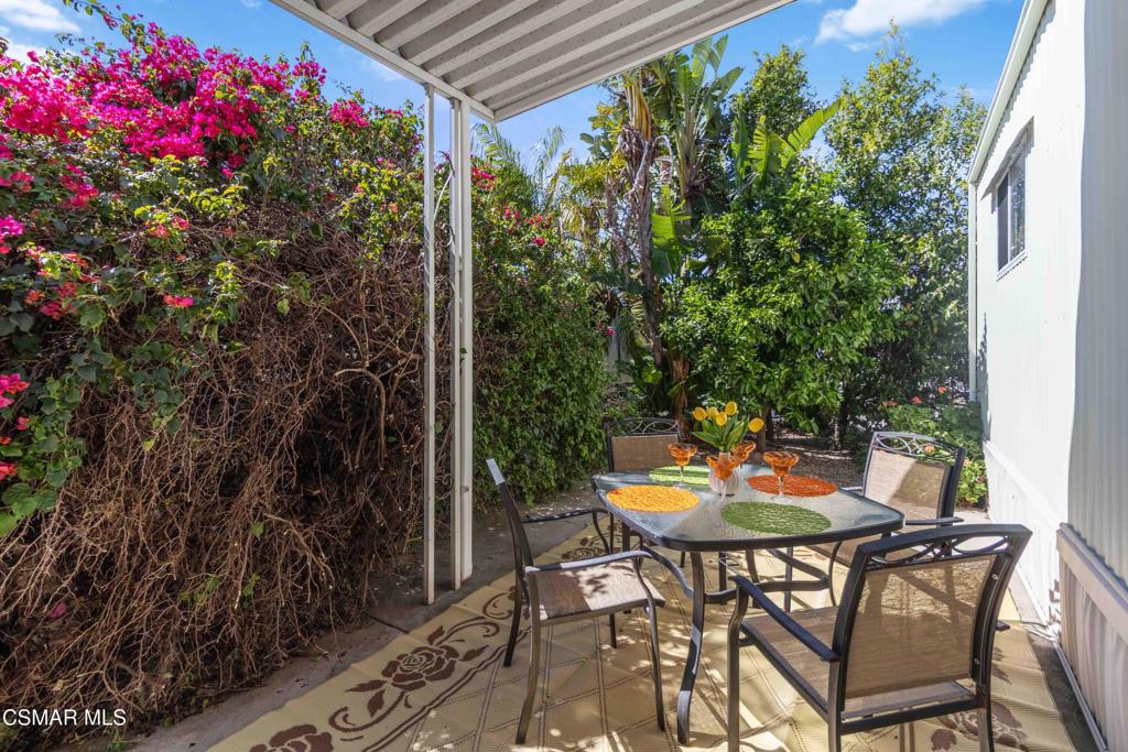 195 Tierra Rejada Road, Unit 204 Simi Valley, CA 93065 - Photo 40 of 46