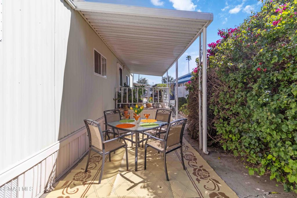 195 Tierra Rejada Road, Unit 204 Simi Valley, CA 93065 - Photo 42 of 46