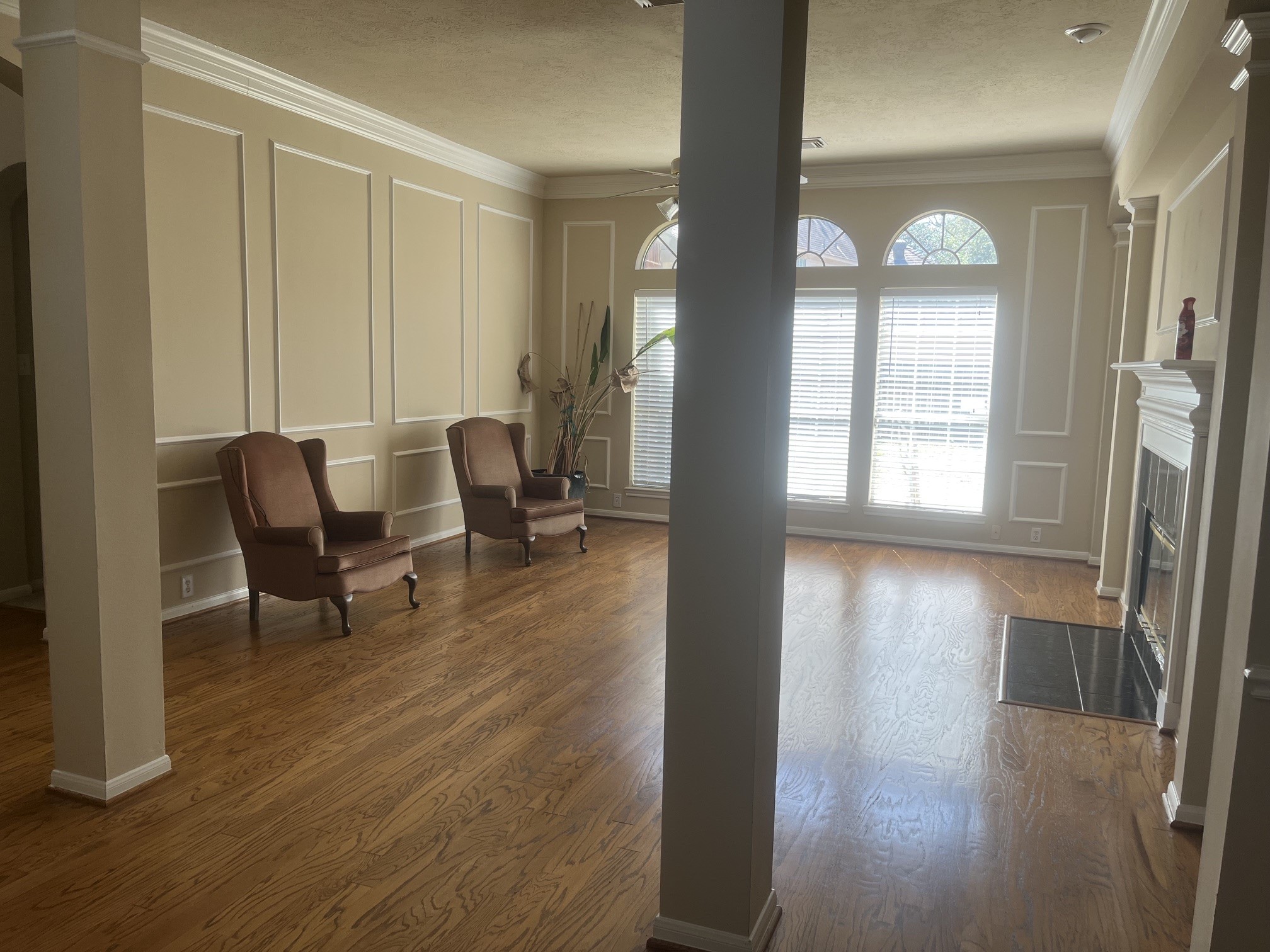9219 Symphonic Lane Houston, TX 77040 - Photo 5 of 13