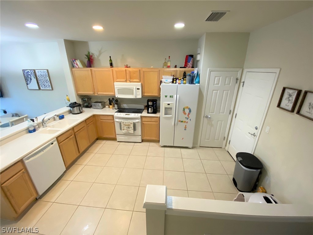 16214 Ravina Way, Unit 78 Naples, FL 34110 - Photo 3 of 23 Gallery Image 3