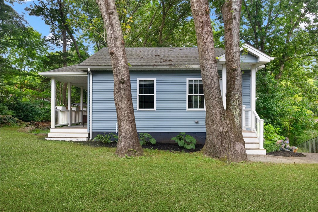 133 Winterberry Road Narragansett, RI 02874 - Photo 27 of 37