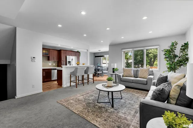 $259,000 | 3461 Cedarview Court, Bettendorf, IA 52722