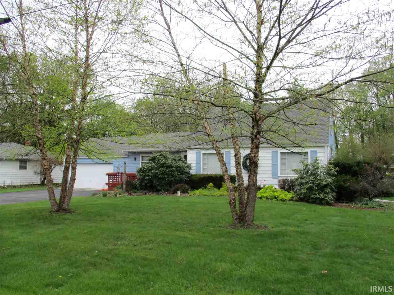 886 Mayflower Road La Porte, IN 46350 - Photo 1 of 19 Gallery Image 1
