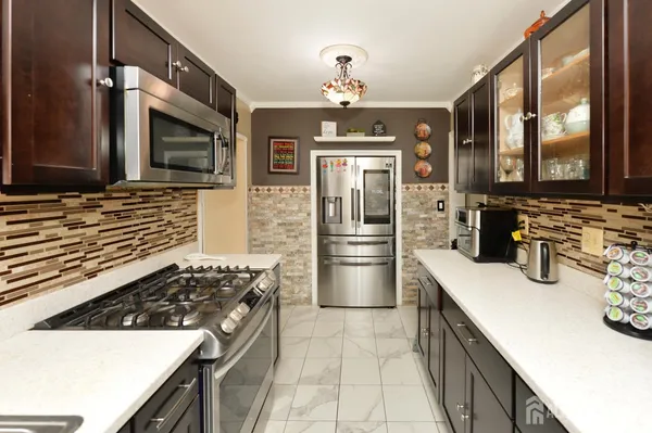 $474,990 | 379 Ashley Street, Perth Amboy, NJ 08861