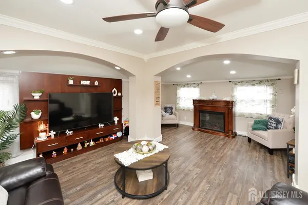 $474,990 | 379 Ashley Street, Perth Amboy, NJ 08861