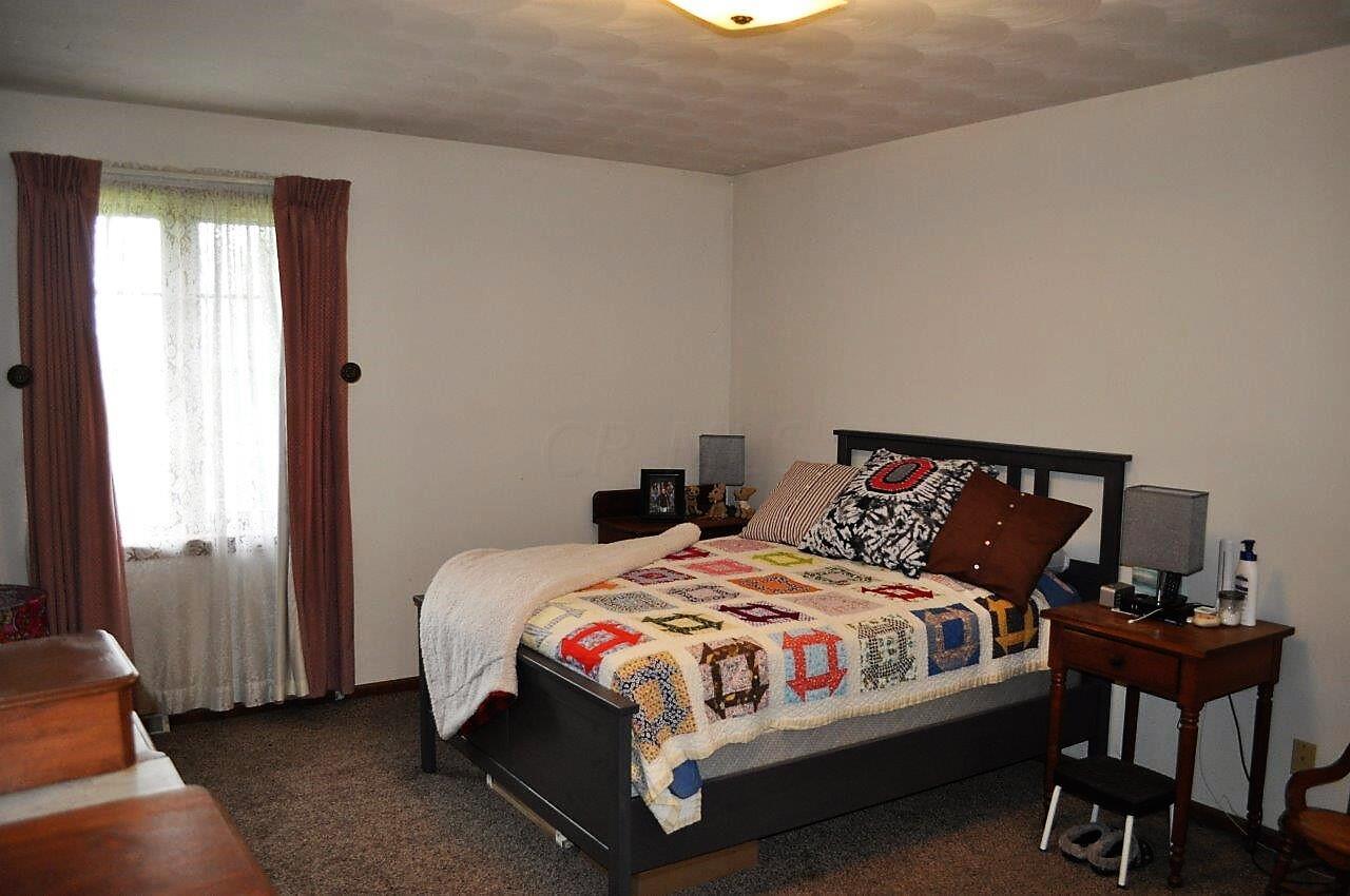 12050 Basil Road Northwest Baltimore, OH 43105 - Photo 22 of 47 Owner Suite - 12050 Basil Road NW, Baltimore, OH 43105
