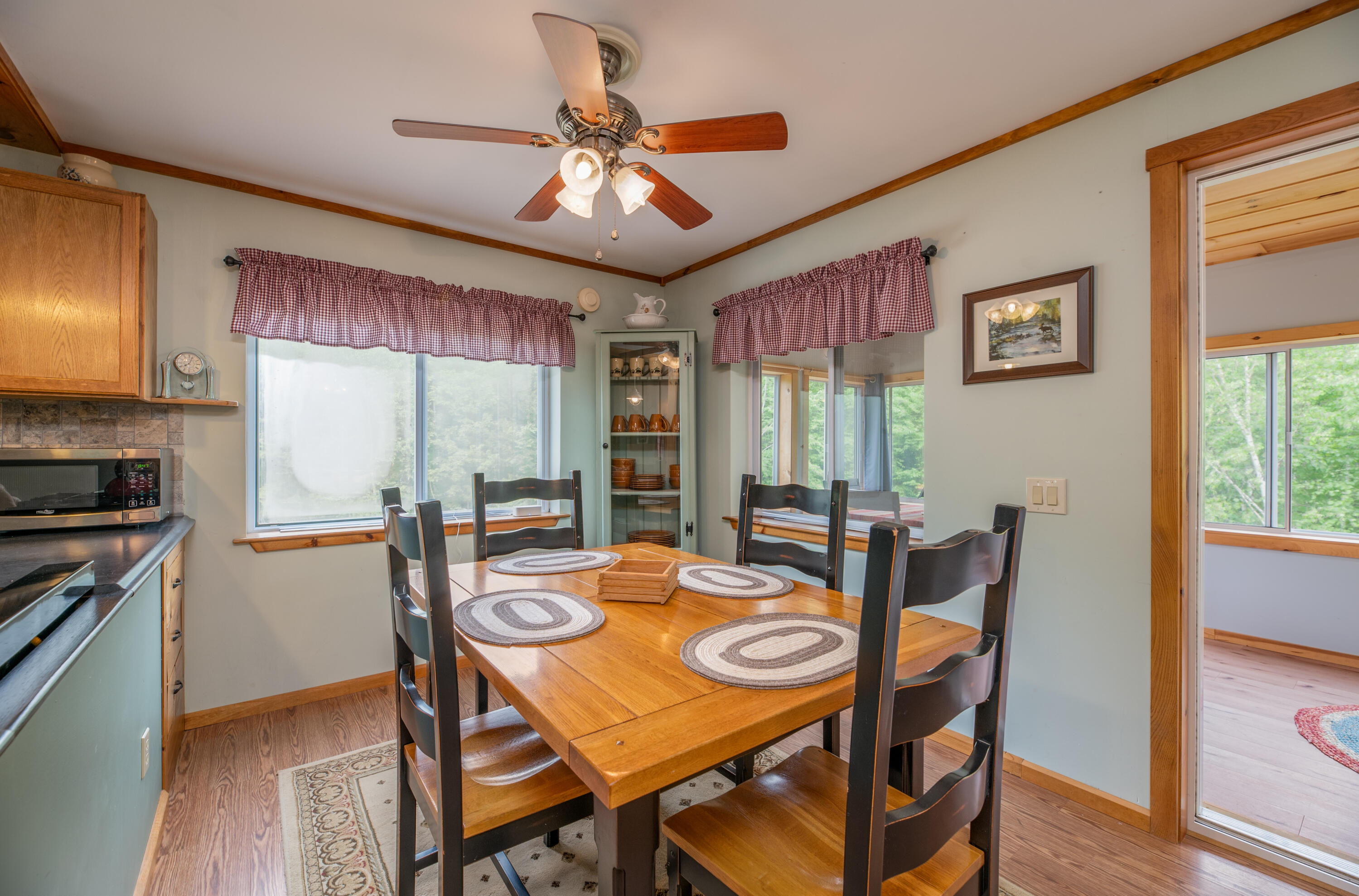 115 Weatherbee Pt Road Lincoln, ME 04457 - Photo 10 of 31 Interior8