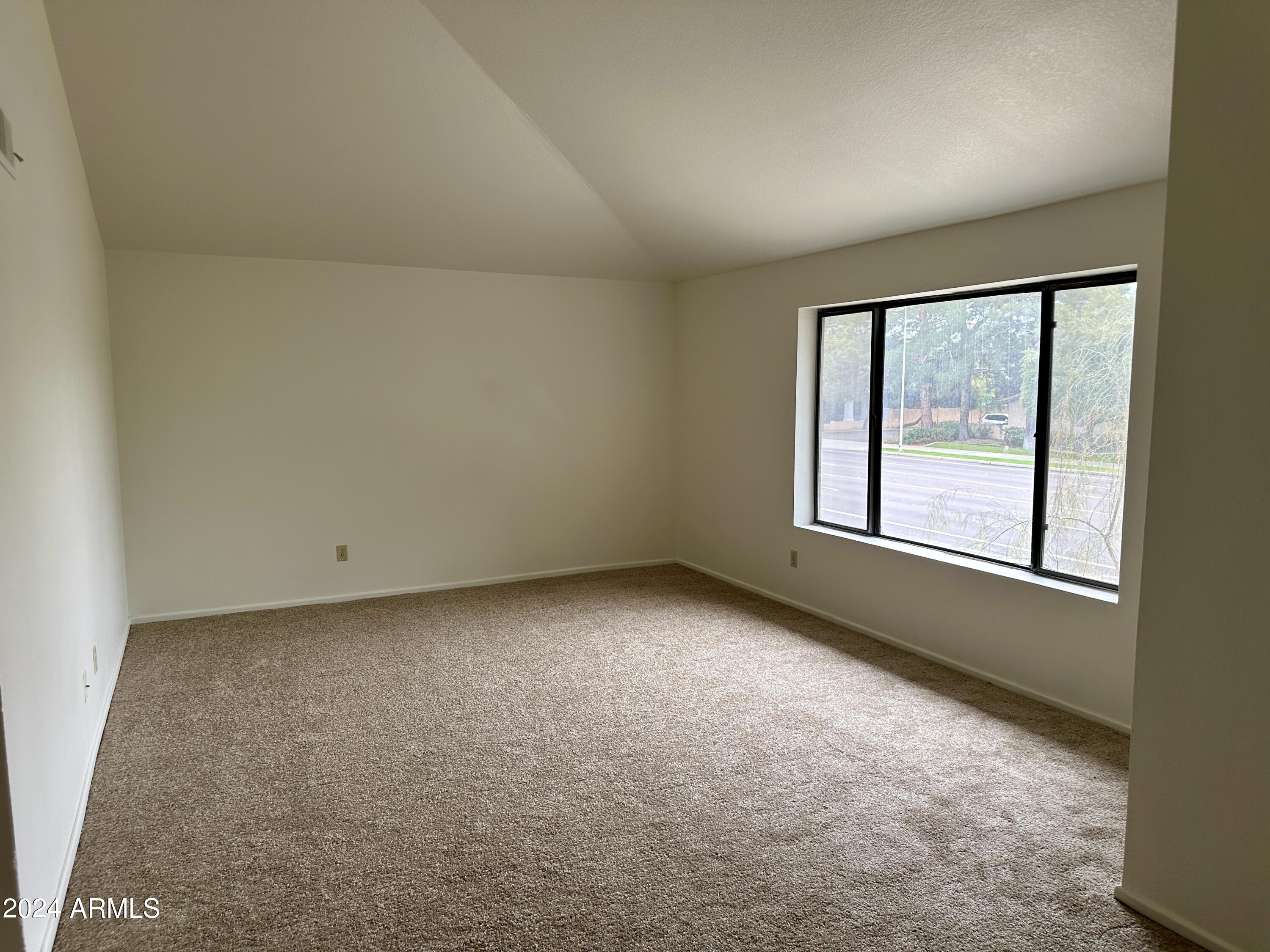 1402 East Guadalupe Road, Unit 201 Tempe, AZ 85283 - Photo 6 of 23 IMG_4460