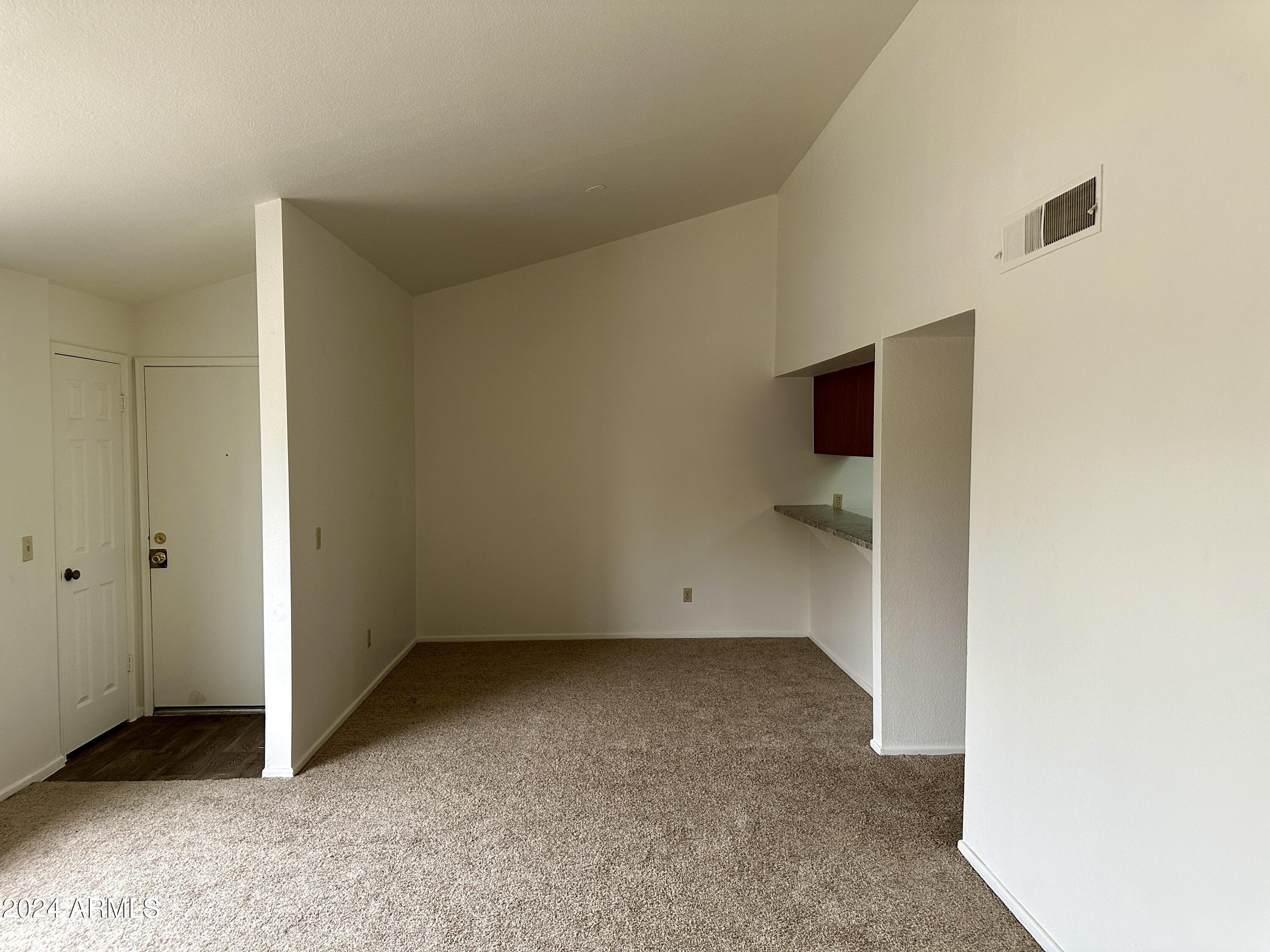 1402 East Guadalupe Road, Unit 201 Tempe, AZ 85283 - Photo 7 of 23 IMG_4461