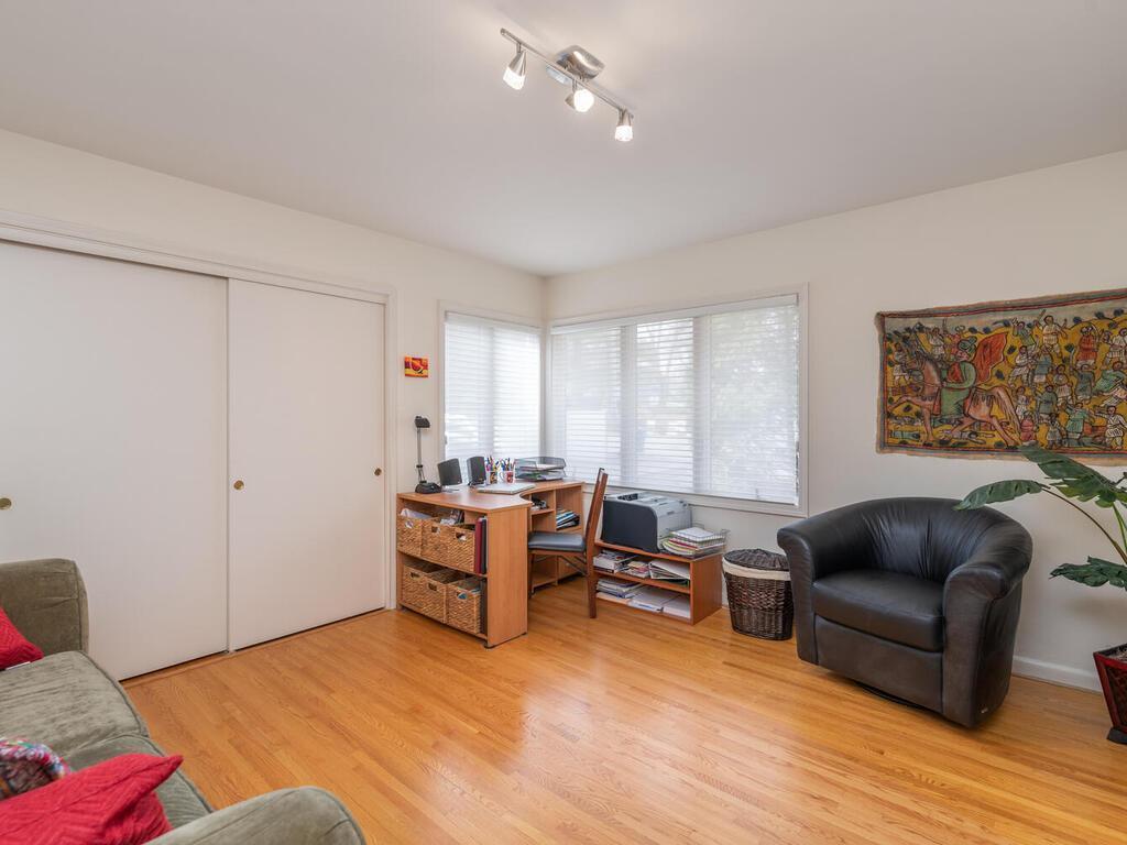 5125 Blake Road South Edina, MN 55436 - Photo 20 of 47 Gallery Image 20