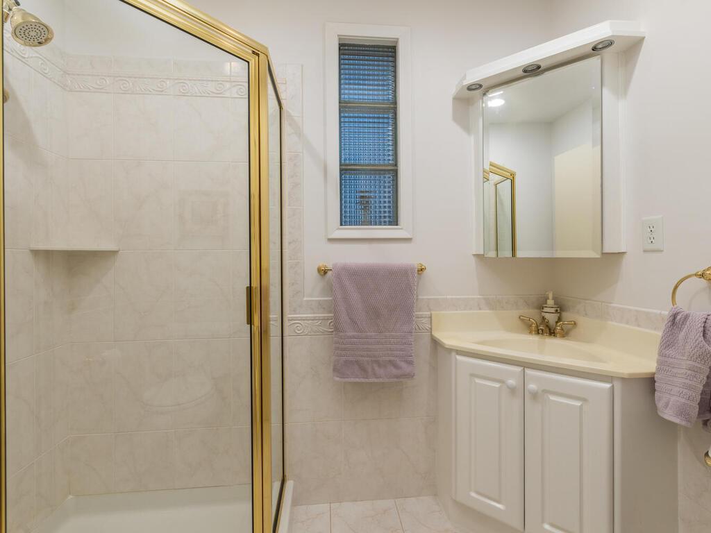 5125 Blake Road South Edina, MN 55436 - Photo 22 of 47 Gallery Image 22